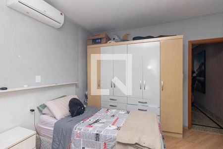 Quarto 1 de casa à venda com 3 quartos, 180m² em Jardim Japao, São Paulo