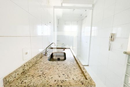 Sala / cozinha de apartamento para alugar com 2 quartos, 43m² em Parque Nações Unidas, São Paulo