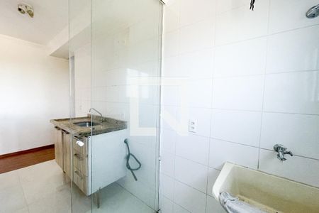 Sala / cozinha de apartamento para alugar com 2 quartos, 43m² em Parque Nações Unidas, São Paulo