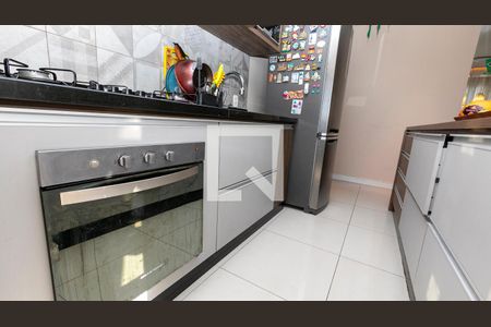 COZINHA de apartamento para alugar com 3 quartos, 89m² em Mansões Santo Antônio, Campinas