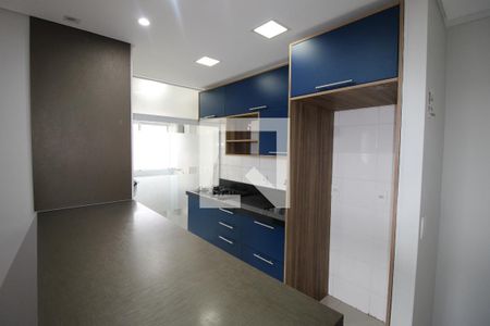 Sala / Cozinha de apartamento à venda com 2 quartos, 45m² em Conjunto Residencial José Bonifácio, São Paulo