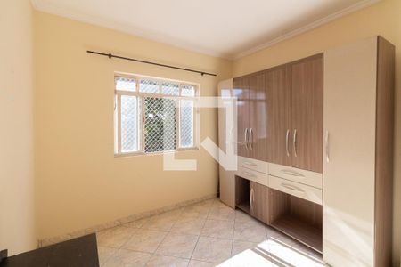 Quarto 1 de casa para alugar com 2 quartos, 65m² em Jaguaré, São Paulo