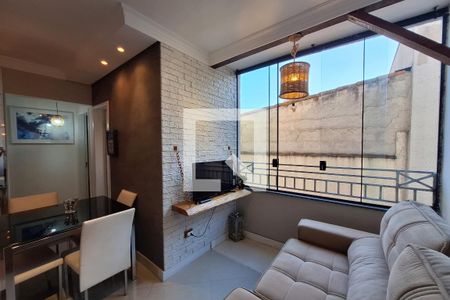 Sala  de apartamento para alugar com 2 quartos, 90m² em Parque Novo Oratório, Santo André