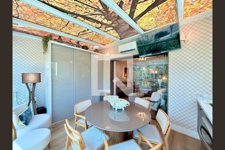Varanda de apartamento à venda com 2 quartos, 87m² em Santo Amaro, São Paulo