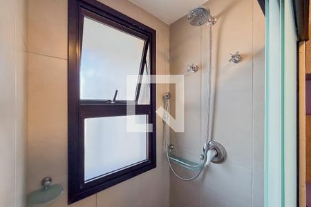 Banheiro de kitnet/studio à venda com 1 quarto, 33m² em Vila Mariana, São Paulo