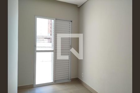 Casa 1: Quarto 2 de casa para alugar com 4 quartos, 200m² em Vila Carrão, São Paulo