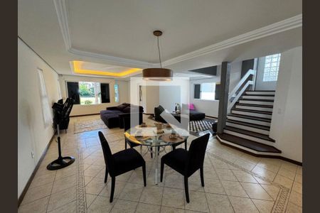 Sala de casa para alugar com 3 quartos, 311m² em Jurerê, Florianópolis