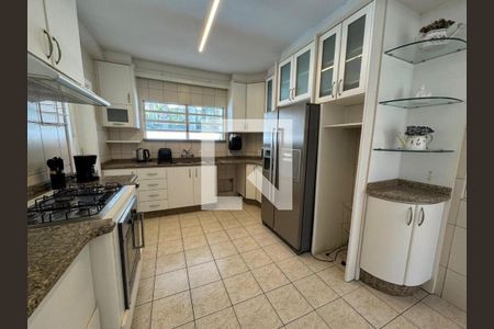 Cozinha de casa para alugar com 3 quartos, 311m² em Jurerê, Florianópolis