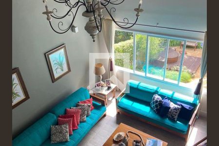 Casa à venda com 3 quartos, 247m² em Morada das Nuvens, Barueri