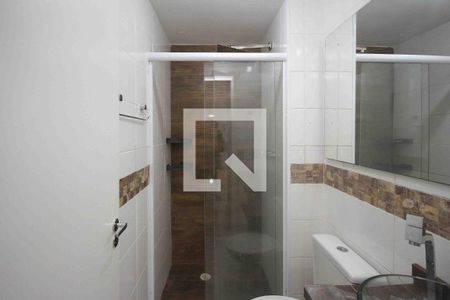 Banheiro de apartamento para alugar com 1 quarto, 35m² em Jardim Ibitirama, São Paulo