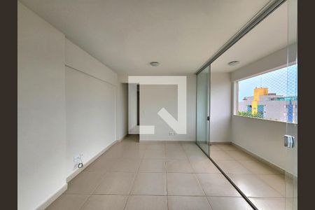 Sala  de apartamento à venda com 2 quartos, 66m² em Graça, Belo Horizonte