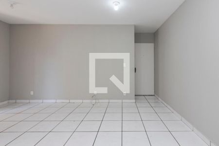 Sala de apartamento à venda com 3 quartos, 61m² em Vila das Belezas, São Paulo
