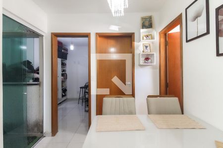Sala de apartamento para alugar com 2 quartos, 41m² em Parque Guarani, São Paulo