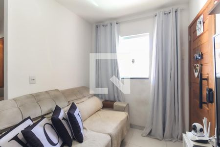 Sala de apartamento para alugar com 2 quartos, 41m² em Parque Guarani, São Paulo