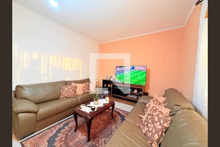 Casa à venda com 3 quartos, 260m² em Jardim Vaz de Lima, São Paulo