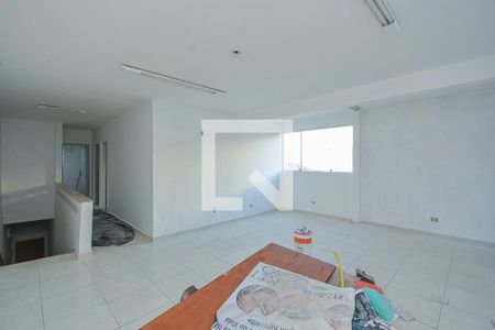 Casa para alugar com 2 quartos, 232m² em Vila Gea, São Paulo