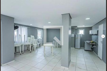Apartamento à venda com 2 quartos, 51m² em Parque Maria Domitila, São Paulo