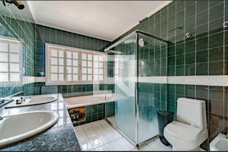 Foto 17 de casa de condomínio à venda com 5 quartos, 600m² em Residencial Cinco (Alphaville), Santana de Parnaíba