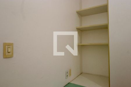 Quarto 1 de apartamento para alugar com 3 quartos, 75m² em Costa Azul, Salvador