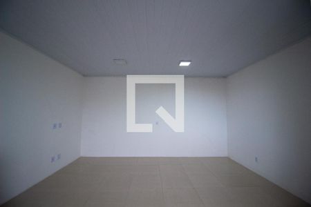 Sala de kitnet/studio para alugar com 1 quarto, 30m² em Lopes de Oliveira, Sorocaba