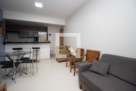 Sala de apartamento à venda com 3 quartos, 79m² em Qi 29, Brasília
