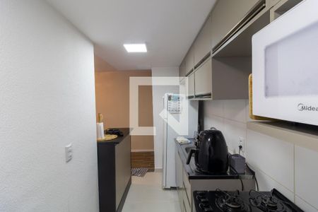Cozinha e Área de Serviço de apartamento para alugar com 2 quartos, 56m² em Vila Nova, Porto Alegre
