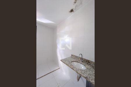 Banheiro de kitnet/studio à venda com 1 quarto, 24m² em Pompeia, São Paulo