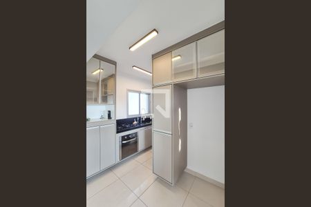 Cozinha e Área de Serviço de apartamento para alugar com 2 quartos, 60m² em Independência, São Bernardo do Campo