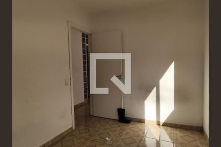 Quarto 1 de apartamento para alugar com 2 quartos, 42m² em Jardim Dom José, Embu das Artes