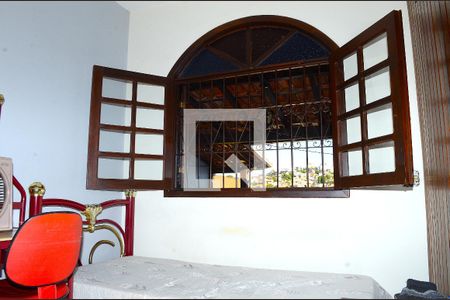Casa à venda com 3 quartos, 413m² em Eymard, Belo Horizonte