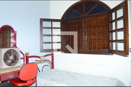 Casa à venda com 3 quartos, 413m² em Eymard, Belo Horizonte