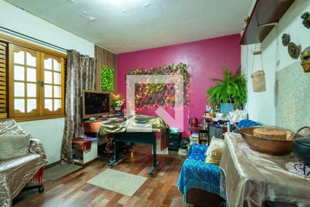 Casa à venda com 4 quartos, 230m² em Rolinópolis, São Paulo