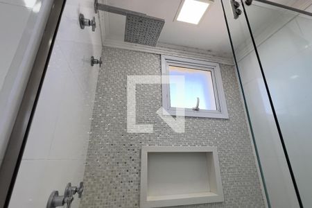 Banheiro da Suíte de apartamento para alugar com 2 quartos, 83m² em Jardim Flor da Montanha, Guarulhos