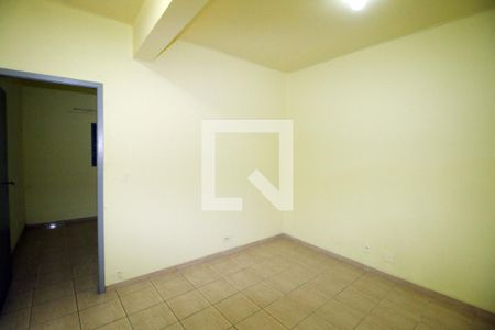 Sala de casa à venda com 1 quarto, 75m² em Olaria, Rio de Janeiro