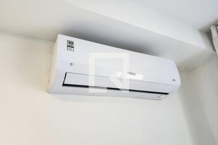 Sala  de apartamento para alugar com 2 quartos, 45m² em Santo Cristo, Rio de Janeiro