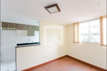 Sala de apartamento para alugar com 2 quartos, 44m² em Centro, Guarulhos