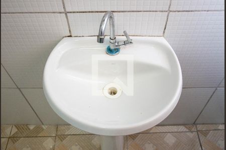 Banheiro de casa para alugar com 1 quarto, 30m² em Serraria, Diadema