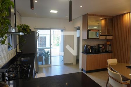 Sala de Estar - Jantar de casa de condomínio à venda com 3 quartos, 150m² em Alphaville, Santana de Parnaíba