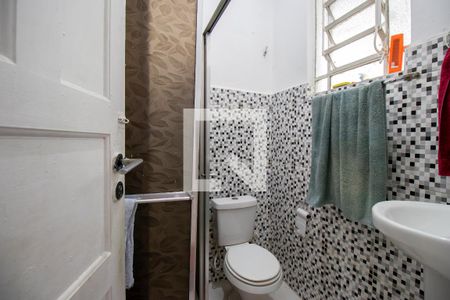 Banheiro de casa à venda com 1 quarto, 54m² em Bonsucesso, Rio de Janeiro