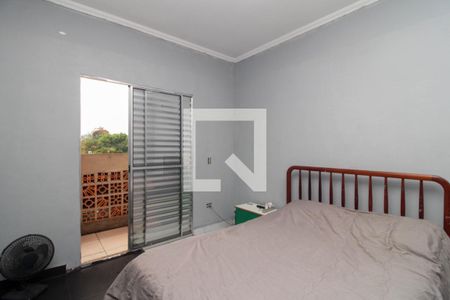 Quarto 1 de casa para alugar com 2 quartos, 180m² em Parque Pinheiros, Taboão da Serra