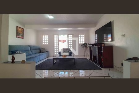 Casa à venda com 3 quartos, 170m² em Cidade das Flores, Osasco