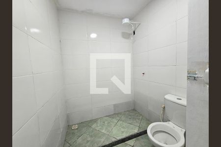 Banheiro 1 de casa para alugar com 2 quartos, 100m² em Anchieta, Nilópolis