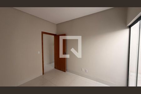 Suíte 2 de casa para alugar com 3 quartos, 180m² em Moinho dos Ventos, Goiânia