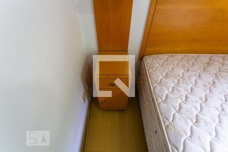 Quarto de apartamento à venda com 2 quartos, 68m² em Horto Florestal, Belo Horizonte