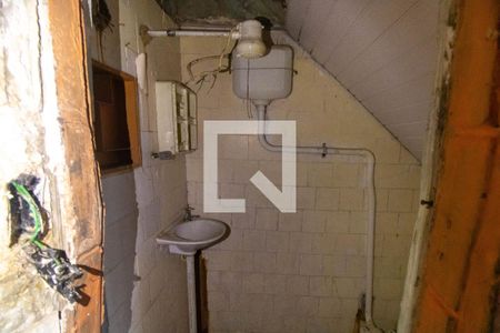 Banheiro de casa para alugar com 2 quartos, 90m² em Fonseca, Niterói
