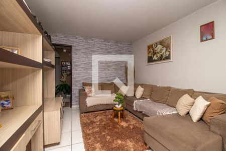 Sala de casa à venda com 3 quartos, 193m² em Uberaba, Curitiba