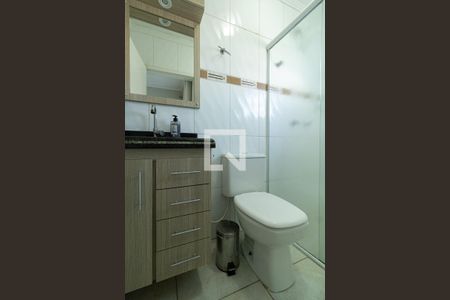 Banheiro Suíte 1 de casa para alugar com 5 quartos, 240m² em Cidade Patriarca, São Paulo