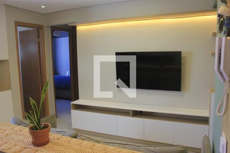 Sala  de apartamento para alugar com 2 quartos, 45m² em Vila Galvão, Guarulhos