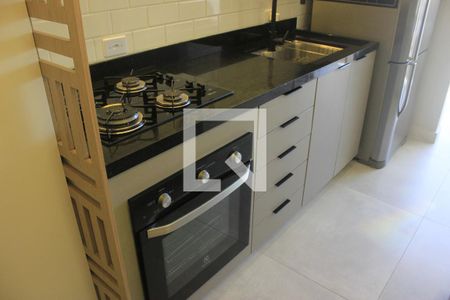 Cozinha  de apartamento para alugar com 2 quartos, 45m² em Vila Galvão, Guarulhos