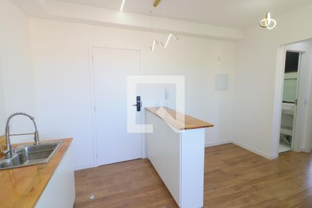 Sala/Cozinha de apartamento para alugar com 2 quartos, 41m² em Jaguaribe, Osasco